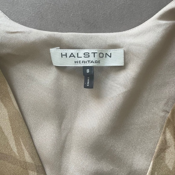 Halston Heritage Short Sleeve Cold Shoulder Dress Khaki Botanical Print - Picture 5 of 8